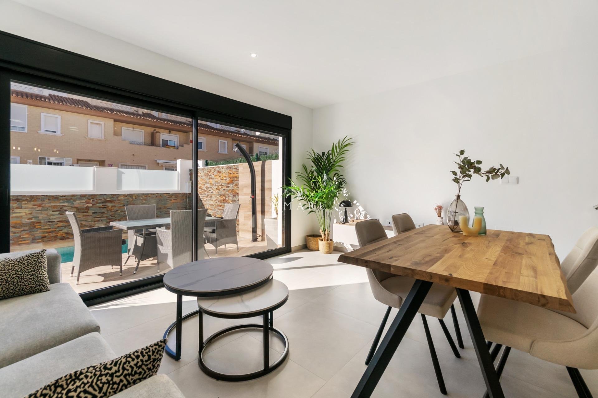 Nieuwbouw Woningen - Villa -
San Pedro del Pinatar - Polideportivo