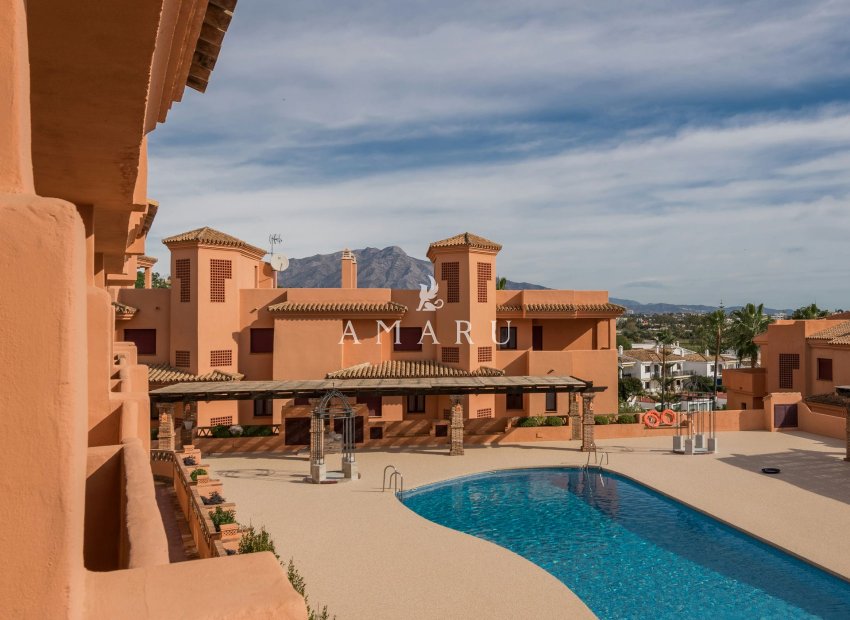 Nouvelle construction - Apartment -
Benahavís