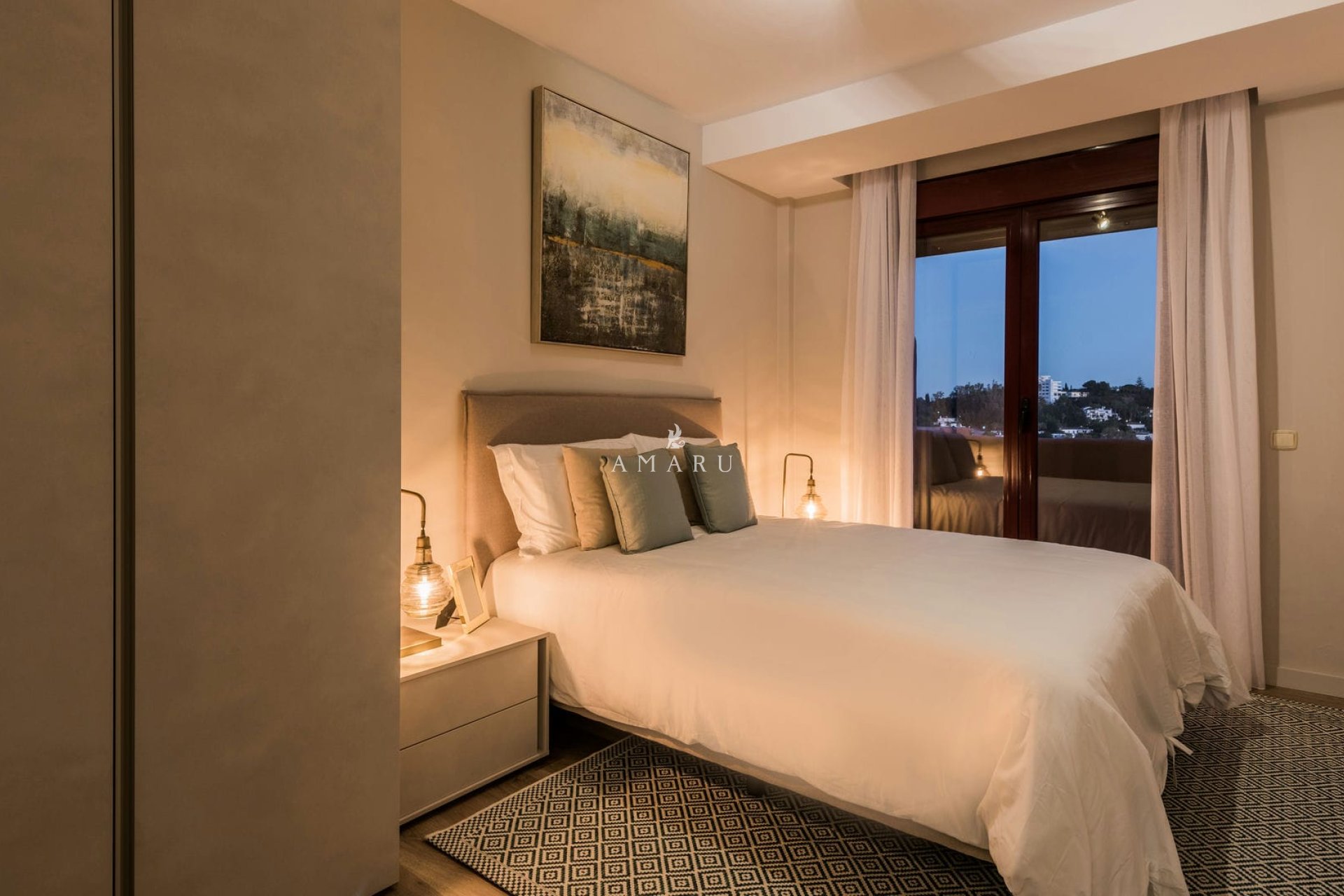 Nouvelle construction - Apartment -
Benahavís