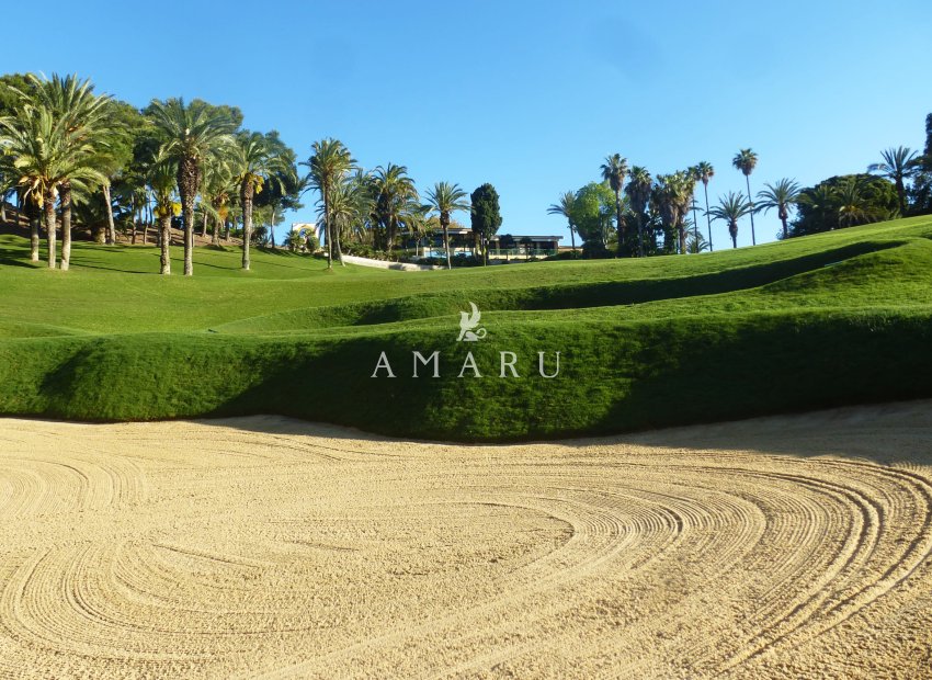 Nouvelle construction - Apartment -
Benalmádena