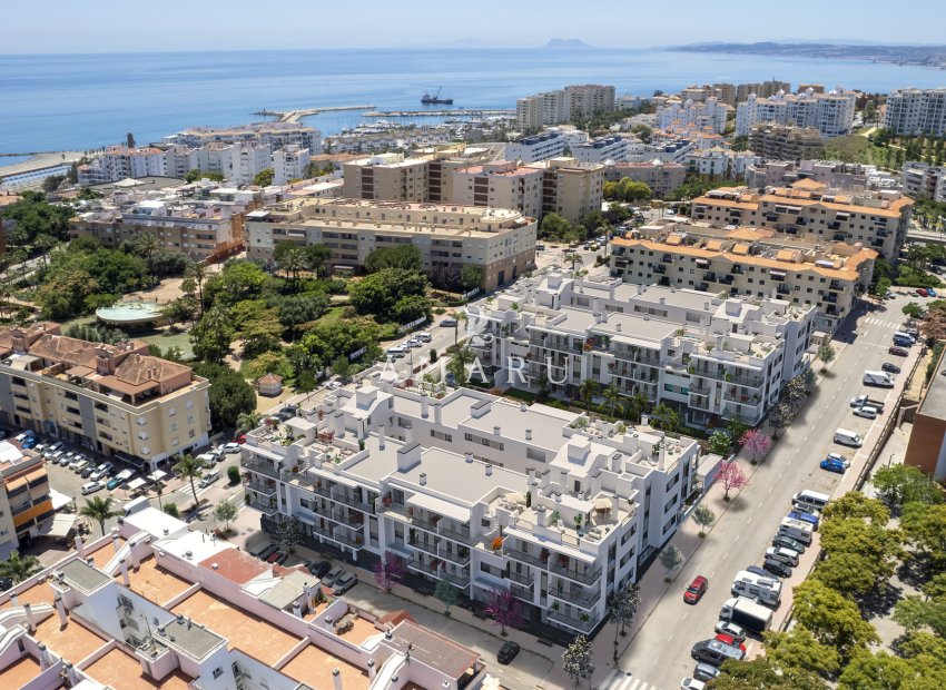 Nouvelle construction - Apartment -
Estepona