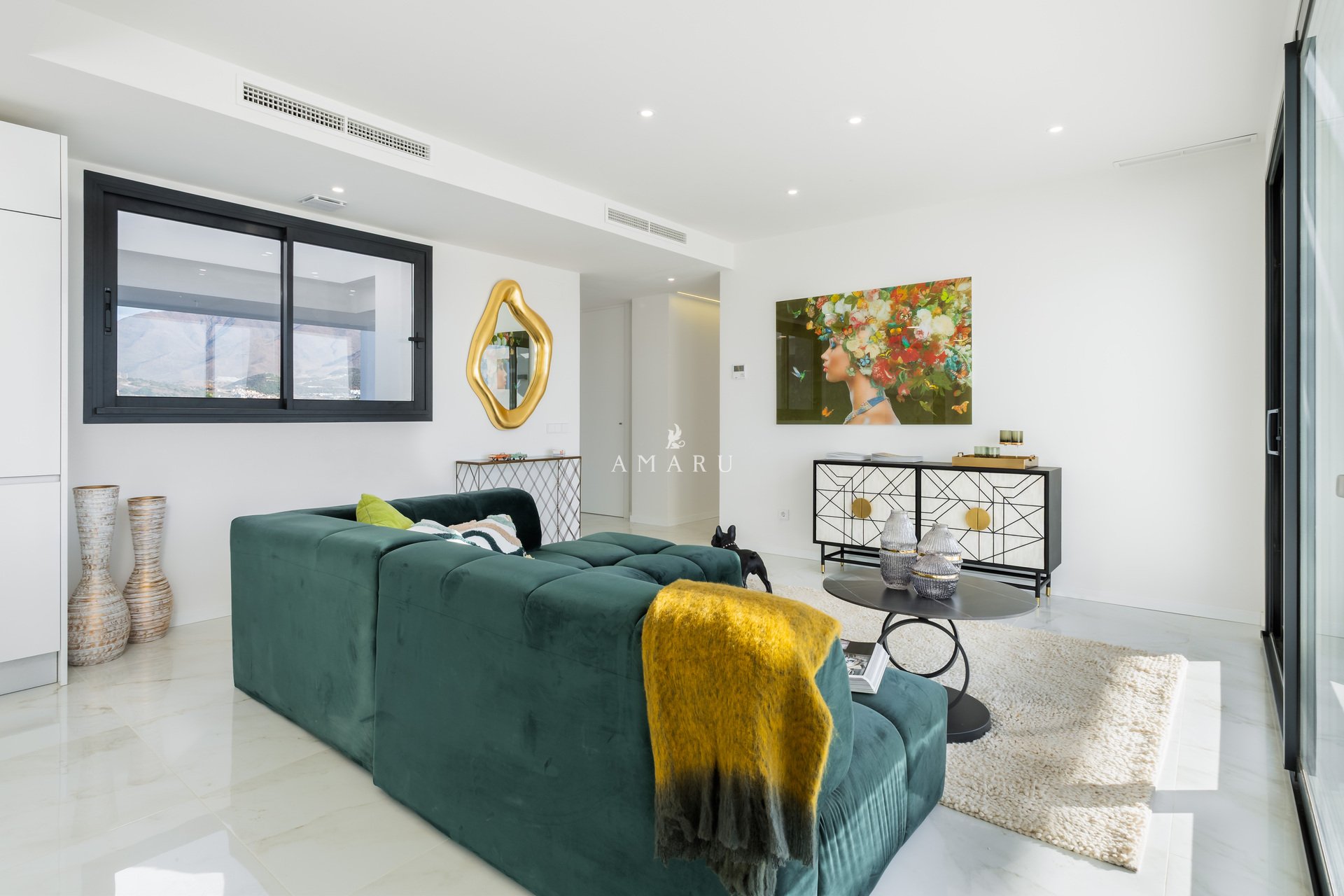 Nouvelle construction - Apartment -
Estepona