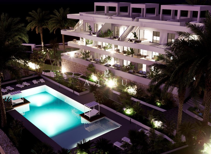 Nouvelle construction - Apartment -
Finestrat