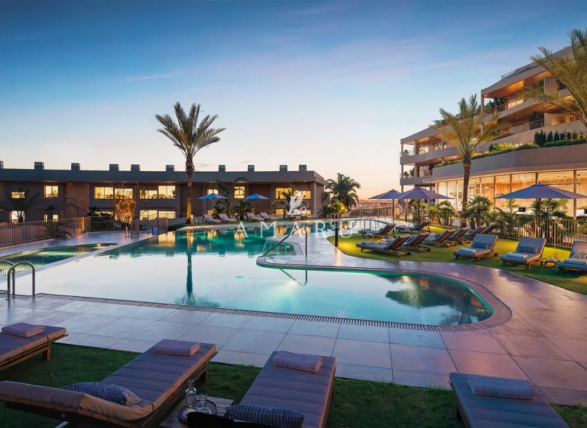 Nouvelle construction - Apartment -
Fuengirola