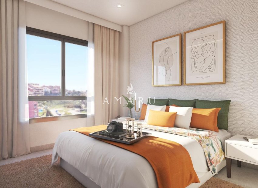 Nouvelle construction - Apartment -
Fuengirola