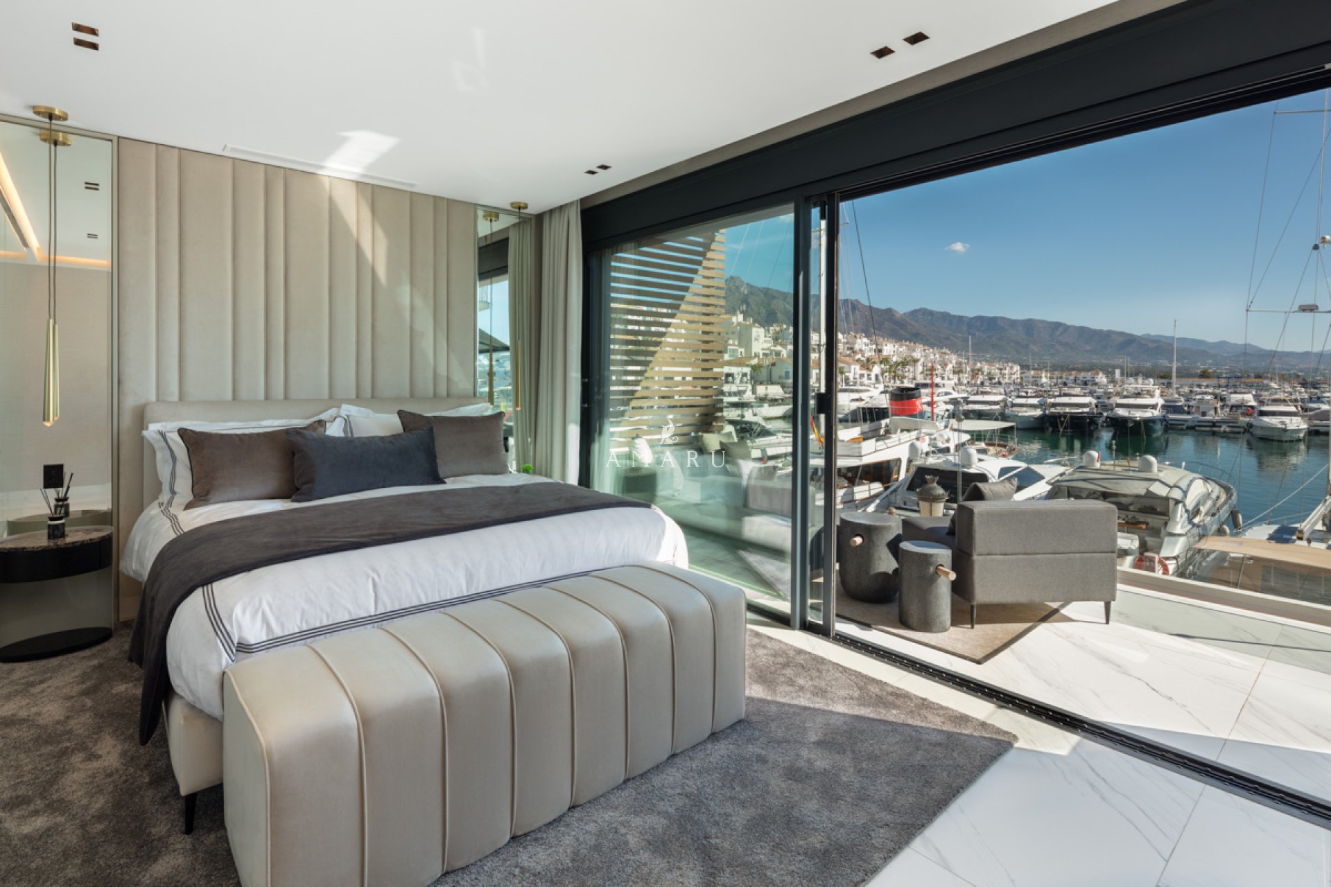 Nouvelle construction - Apartment -
Marbella