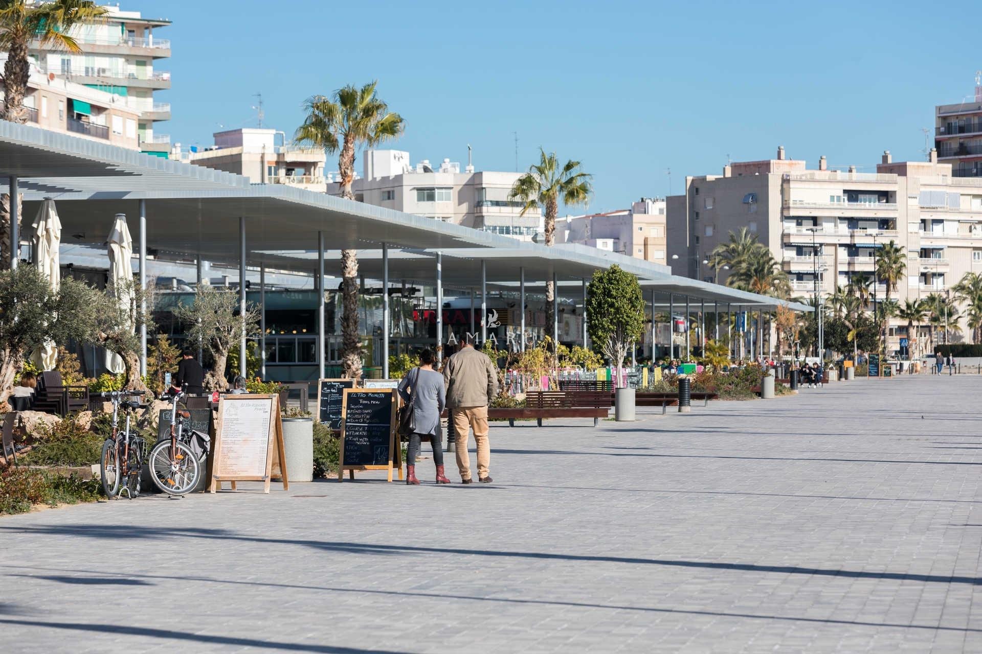 Nouvelle construction - Attique -
Santa Pola - Estacion de autobuses