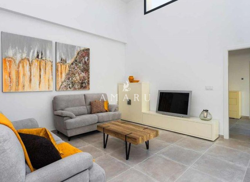 Nouvelle construction - Quad House -
Daya Nueva - Centro