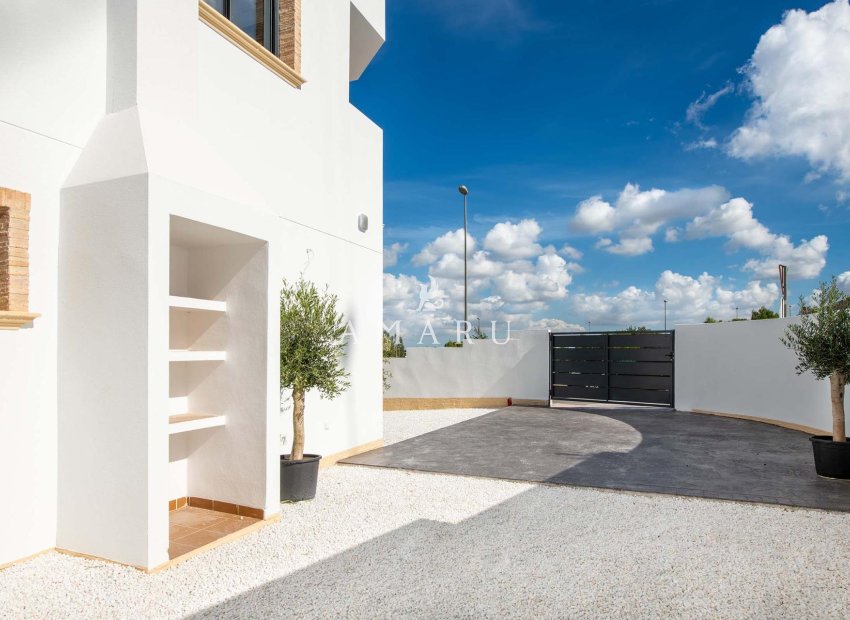 Nouvelle construction - Town House -
Cox - San Fernando