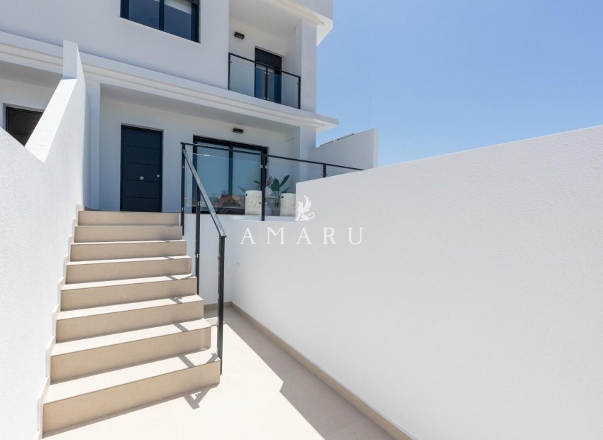 Nouvelle construction - Town House -
Rafal - pueblo