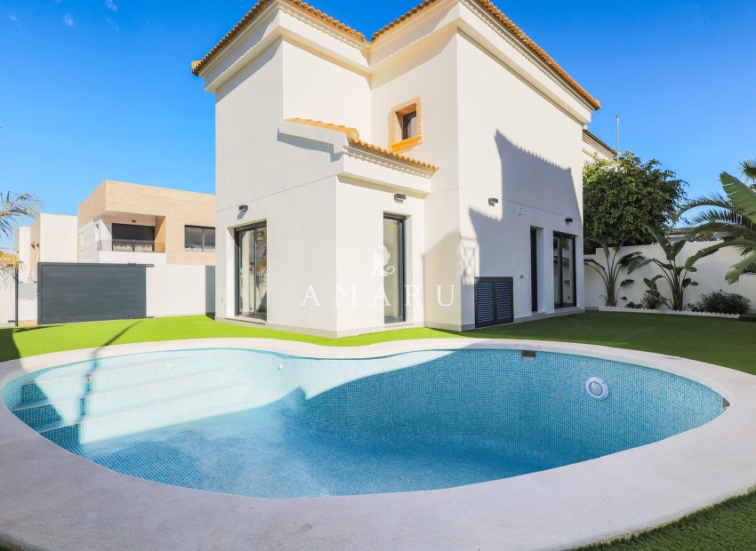 Nouvelle construction - Villa -
Orihuela Costa