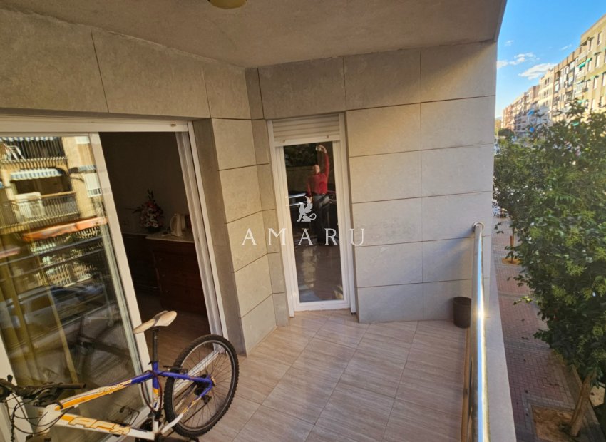 Resale - Apartment -
Aguilas - Center