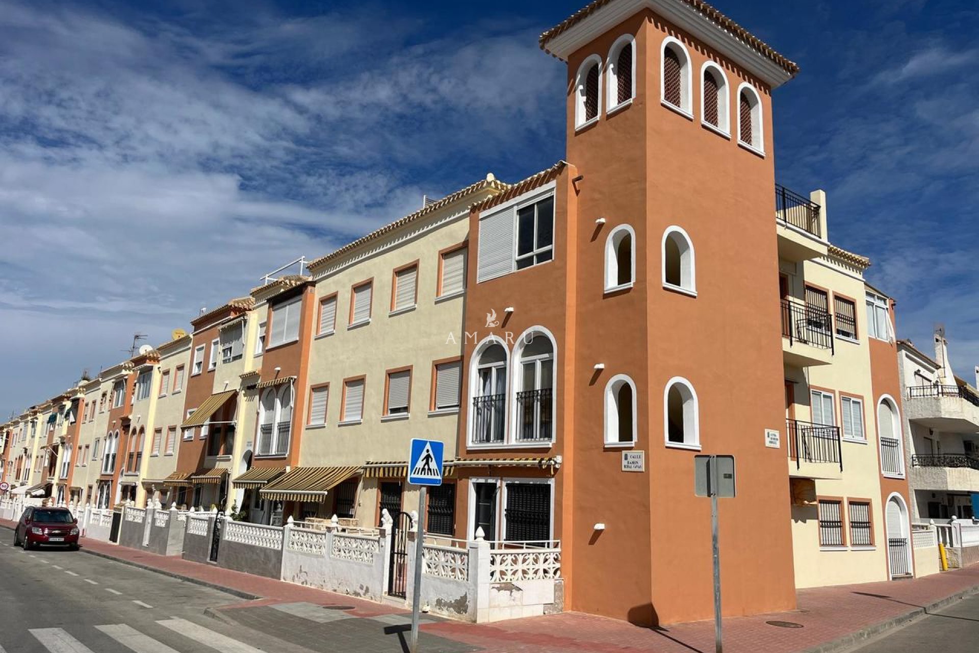 Resale - Apartment -
La Veleta