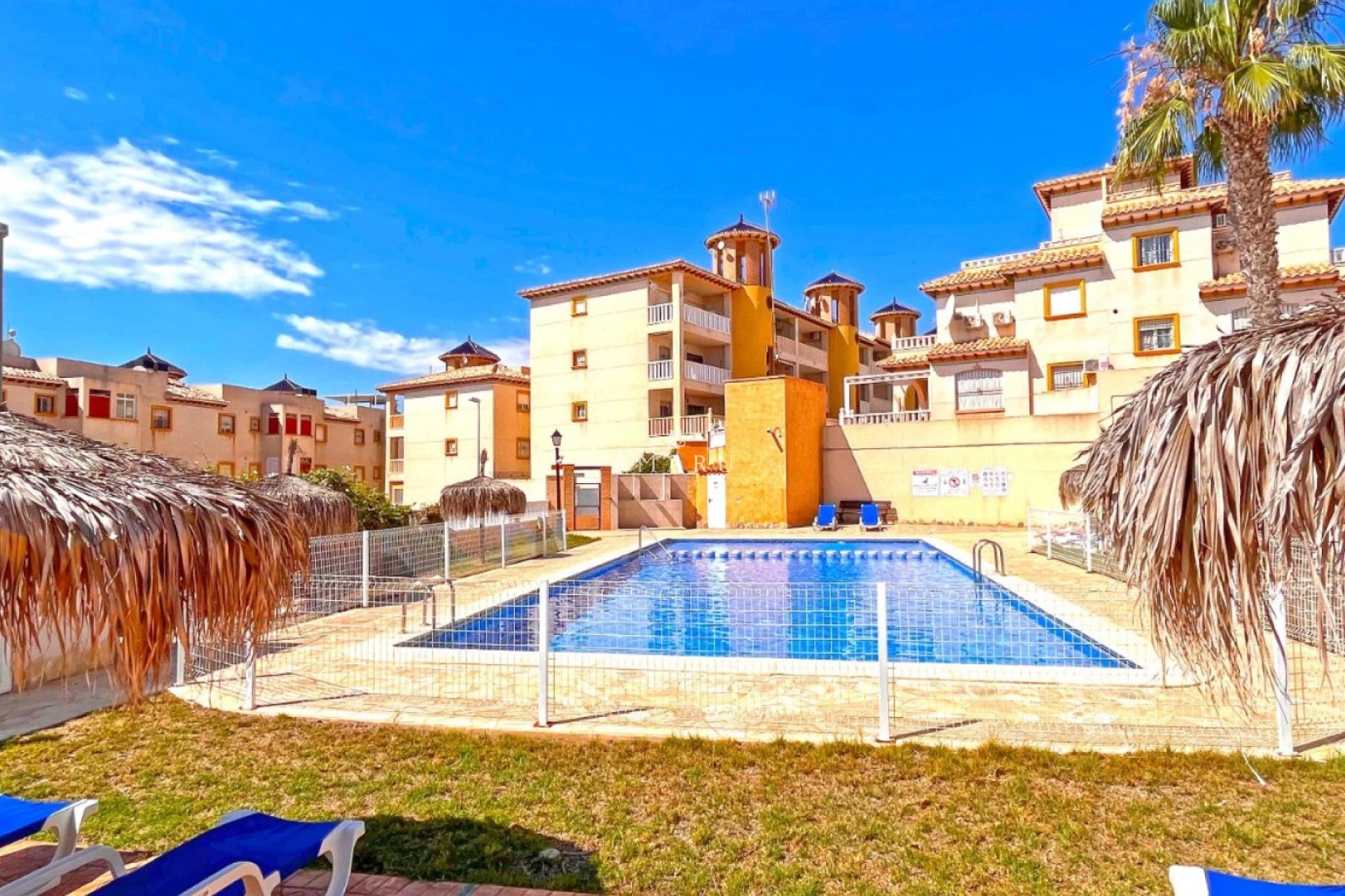 Resale - Apartment -
Orihuela Costa - Lomas de Cabo Roig