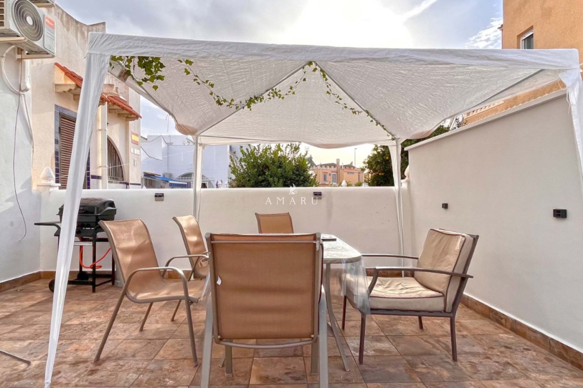 Resale - Bungalow -
Orihuela Costa - Playa Flamenca