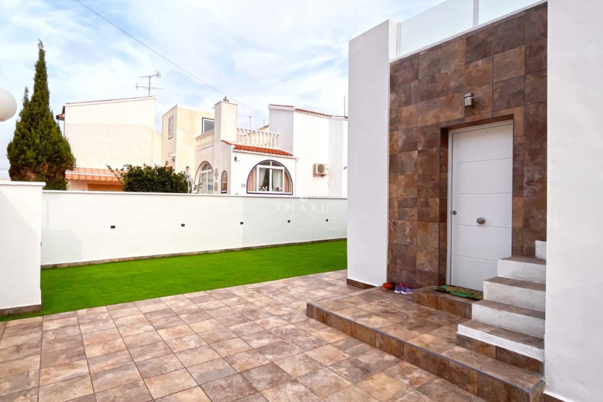 Resale - Bungalow -
Orihuela Costa - Playa Flamenca