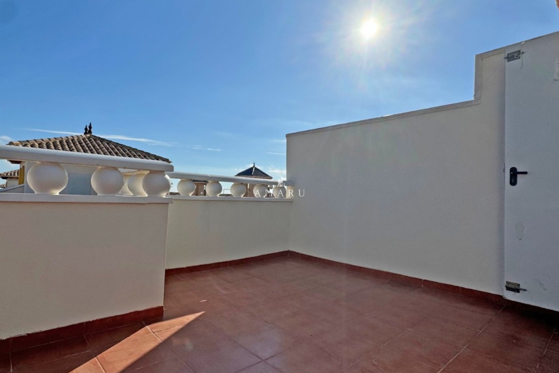 Resale - Townhouse -
Orihuela Costa - Lomas de Cabo Roig