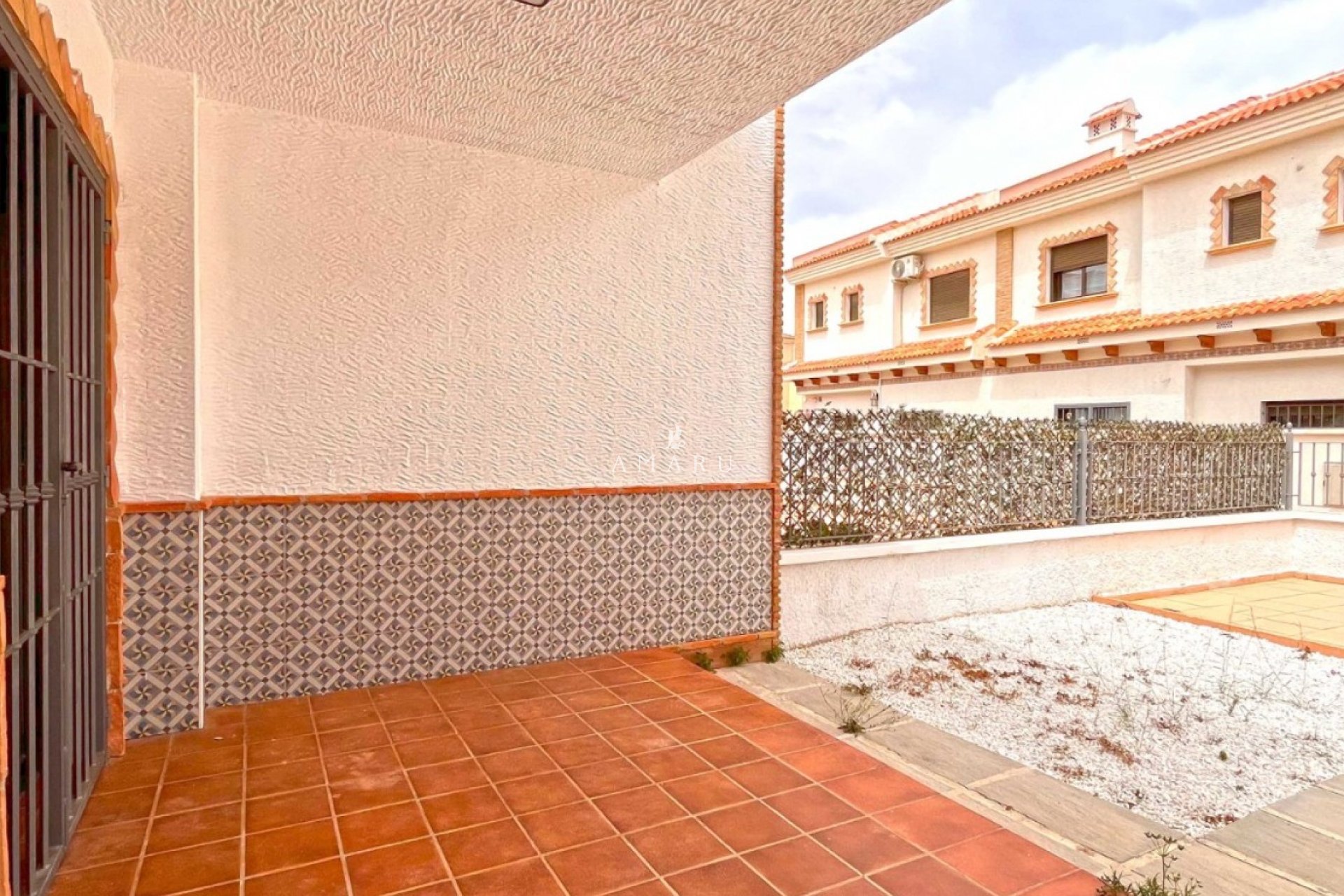 Resale - Townhouse -
San Miguel de Salinas