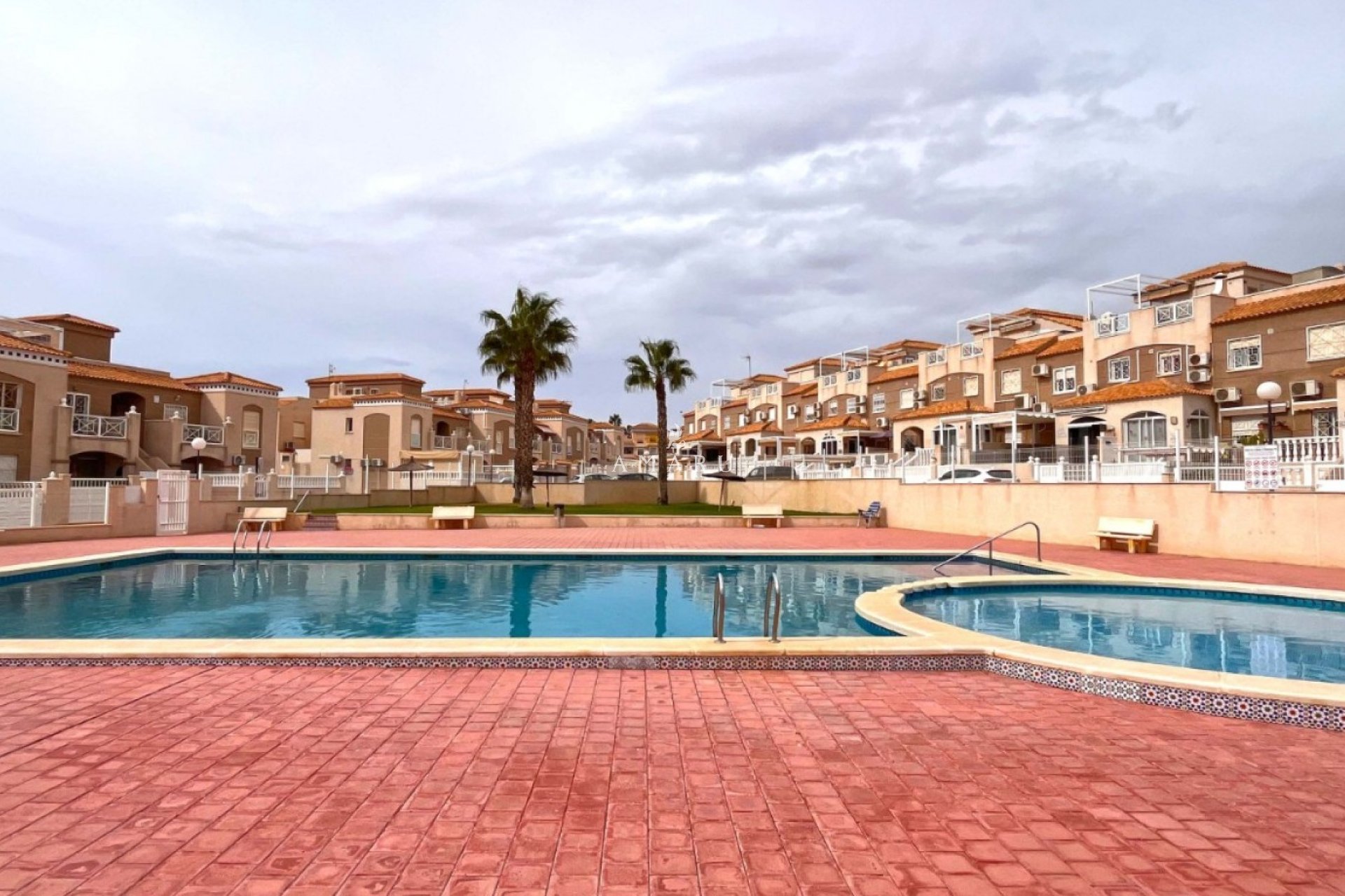 Resale - Townhouse -
Torrevieja - Torrelamata - La Mata