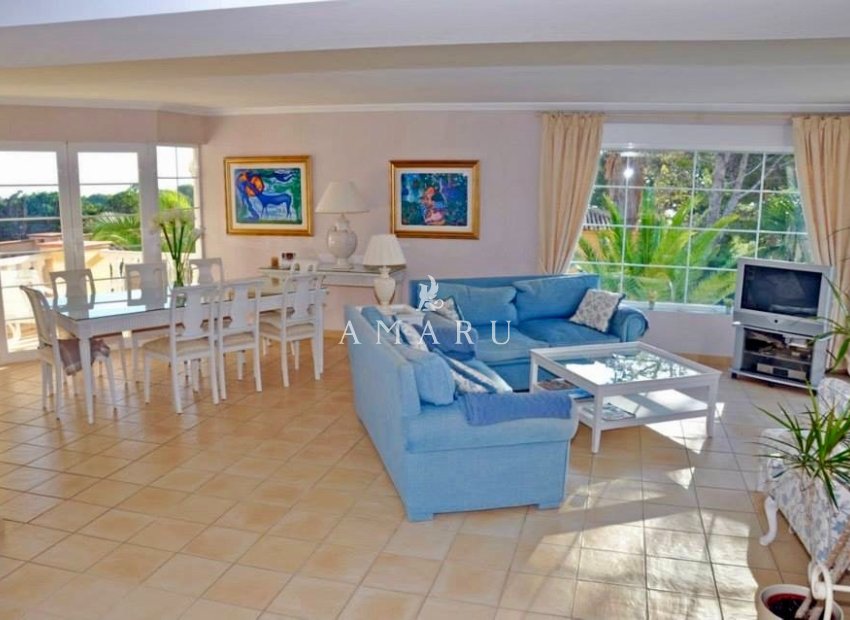 Resale - Villa -
Alfas del Pí