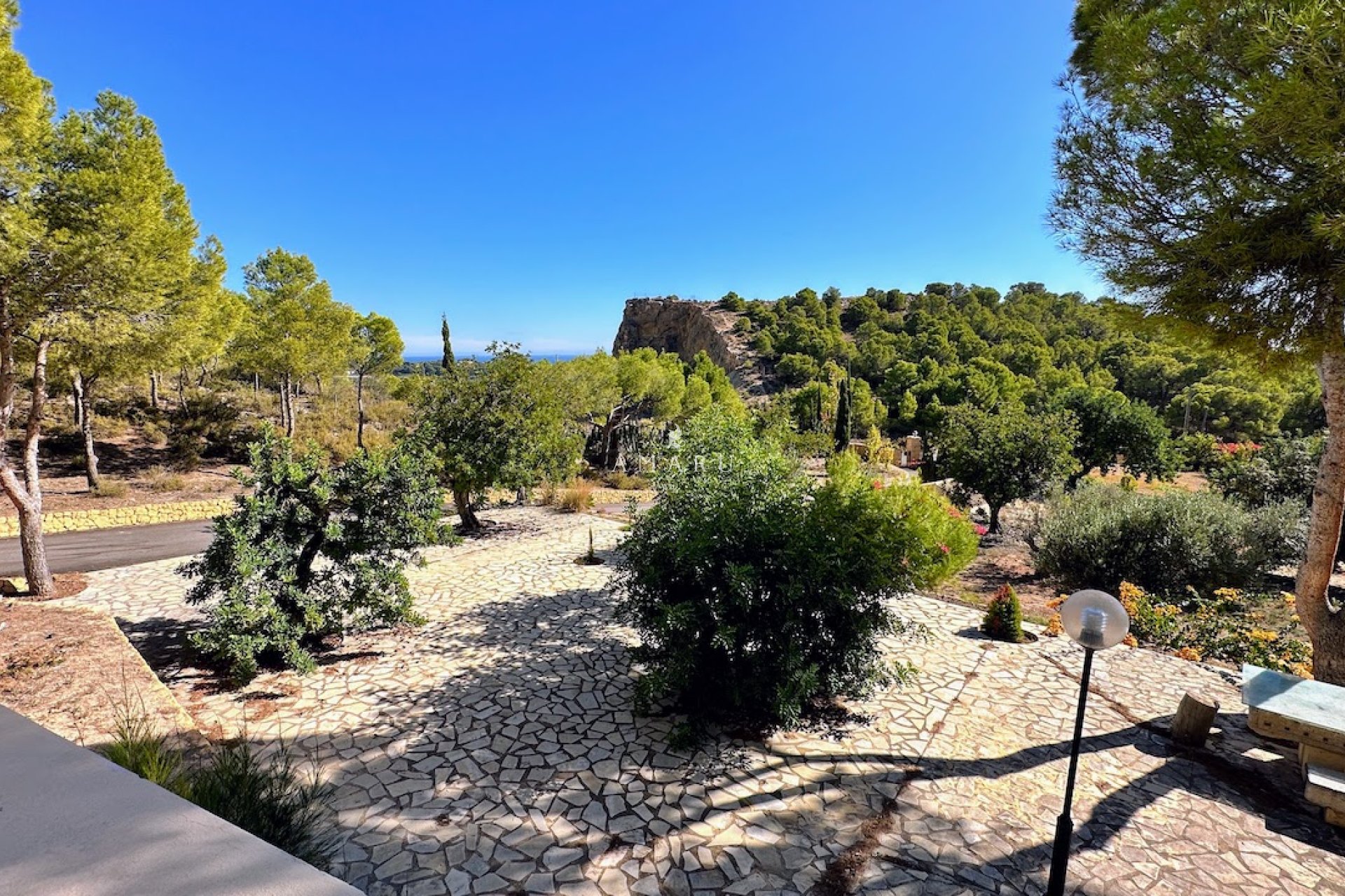 Resale - Villa -
Altea