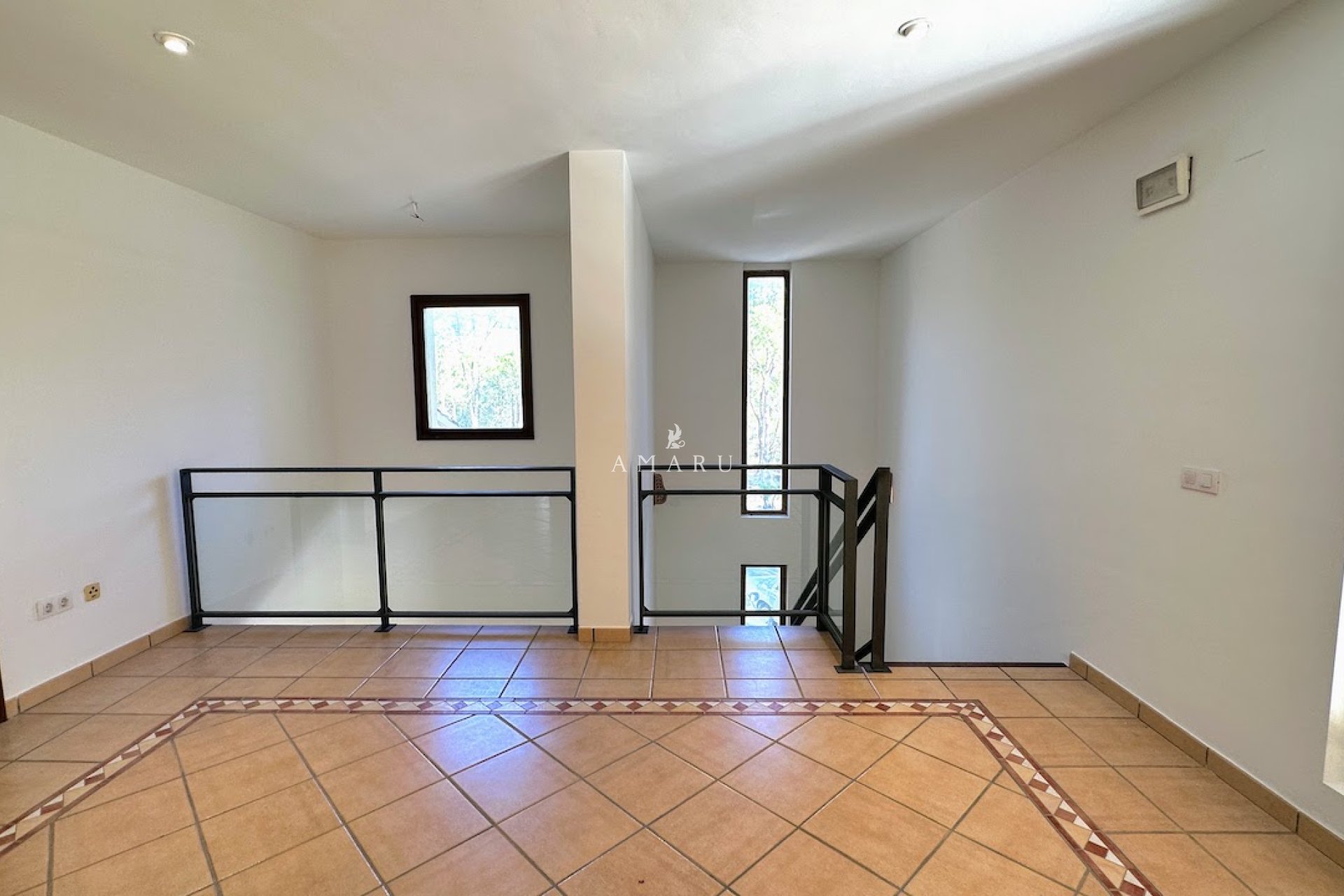 Resale - Villa -
Altea