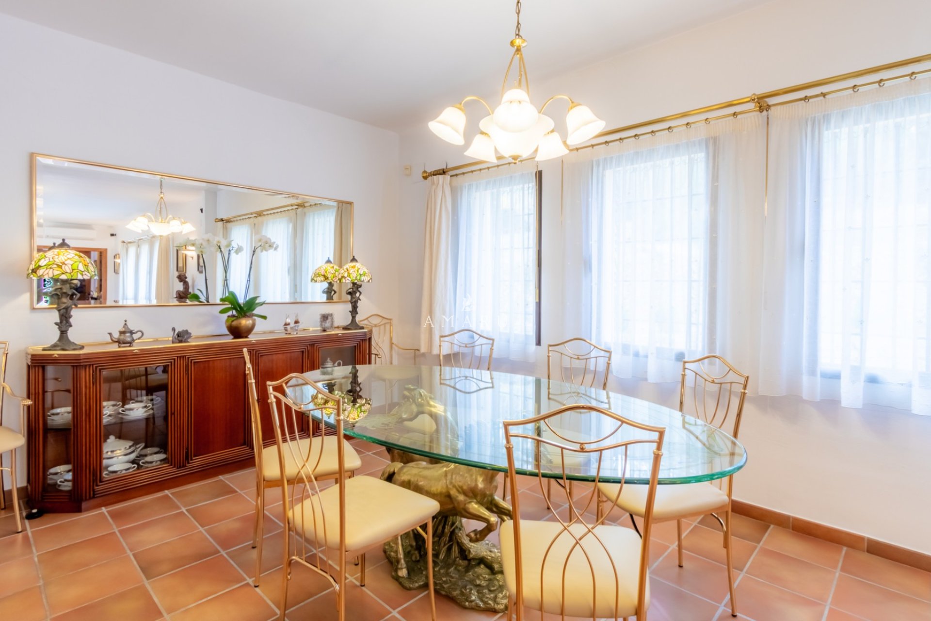 Resale - Villa -
Benissa