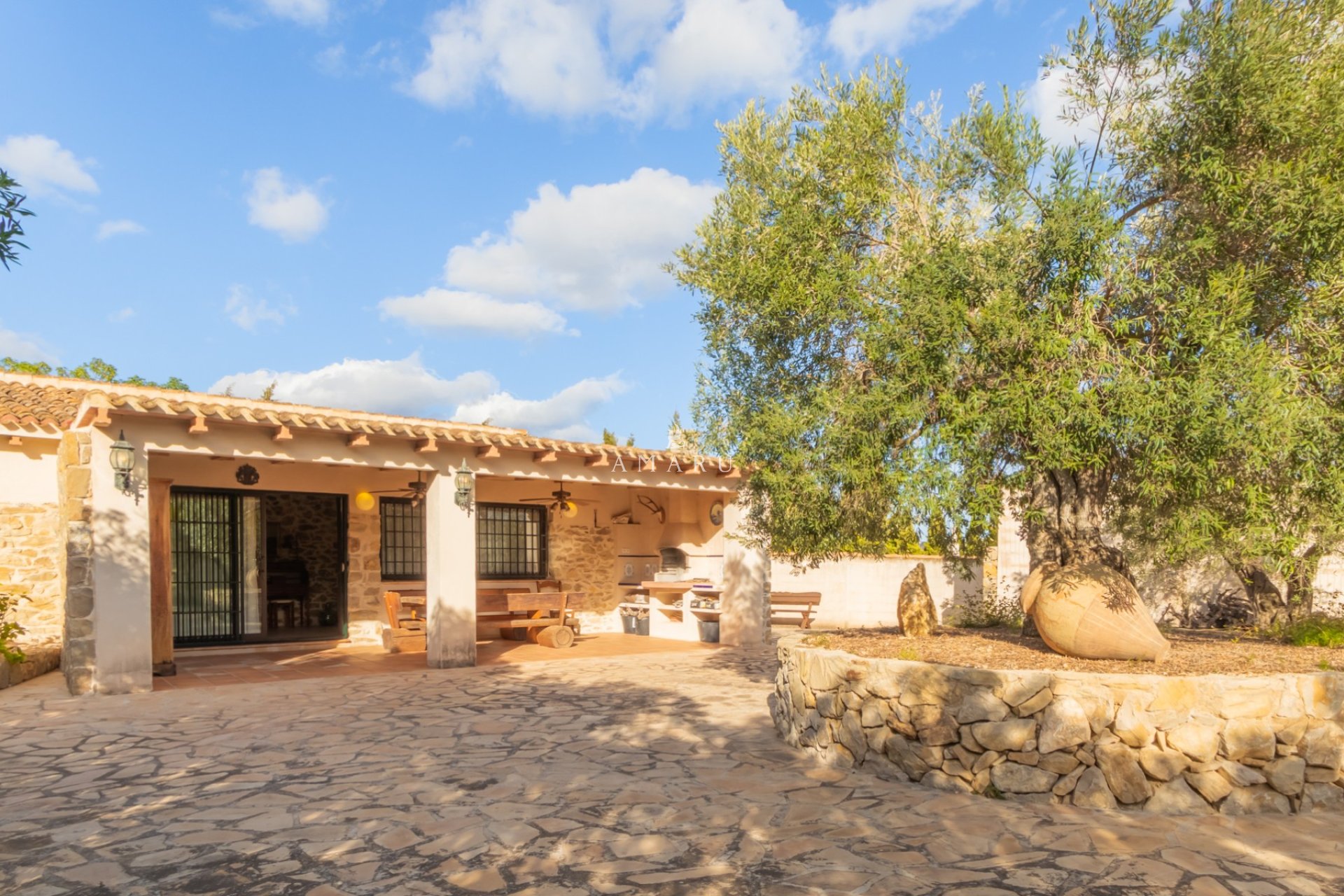 Resale - Villa -
Benissa