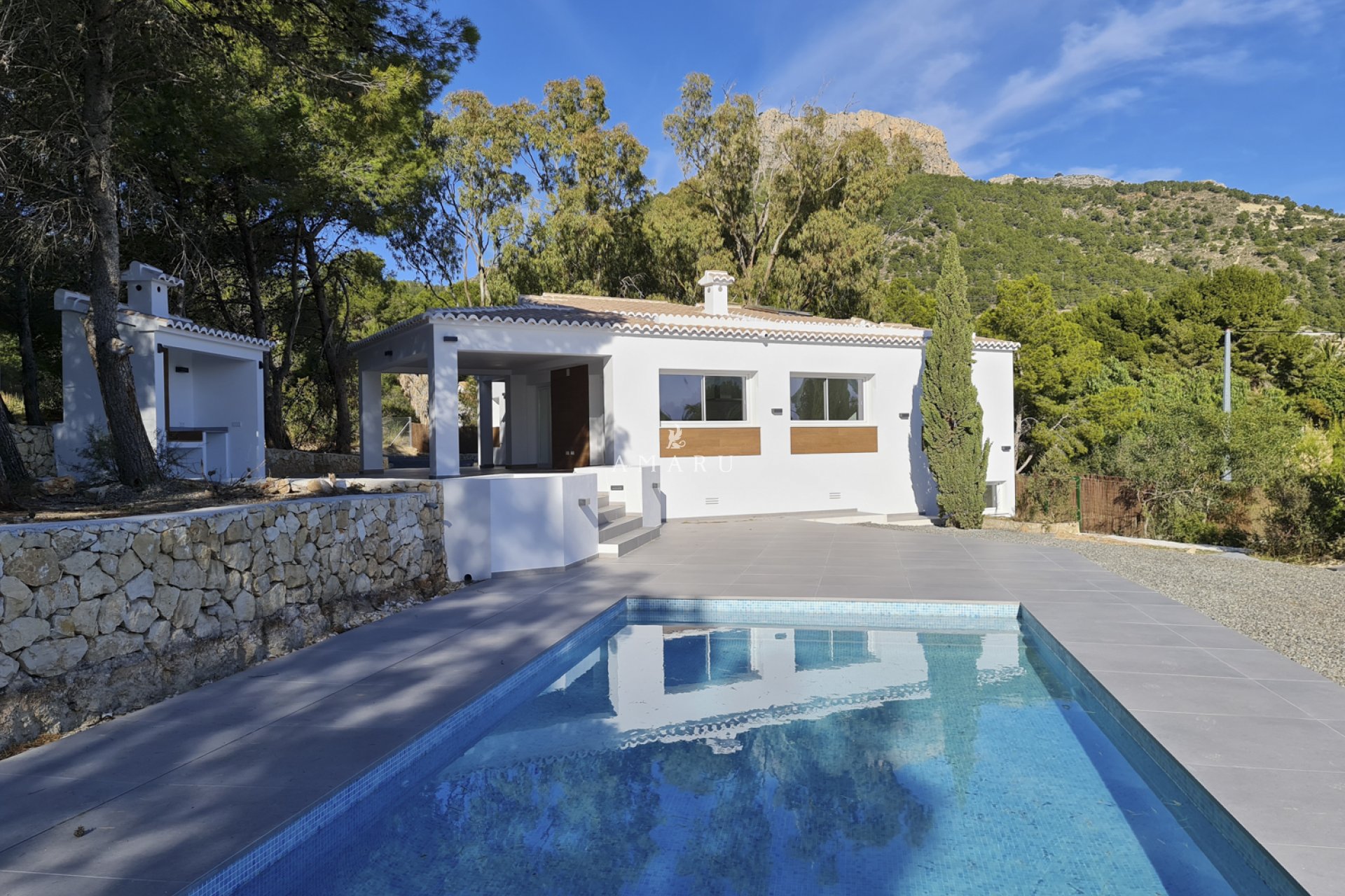 Resale - Villa -
Calpe