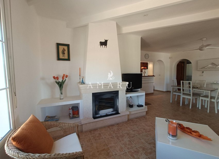 Resale - Villa -
Fortuna