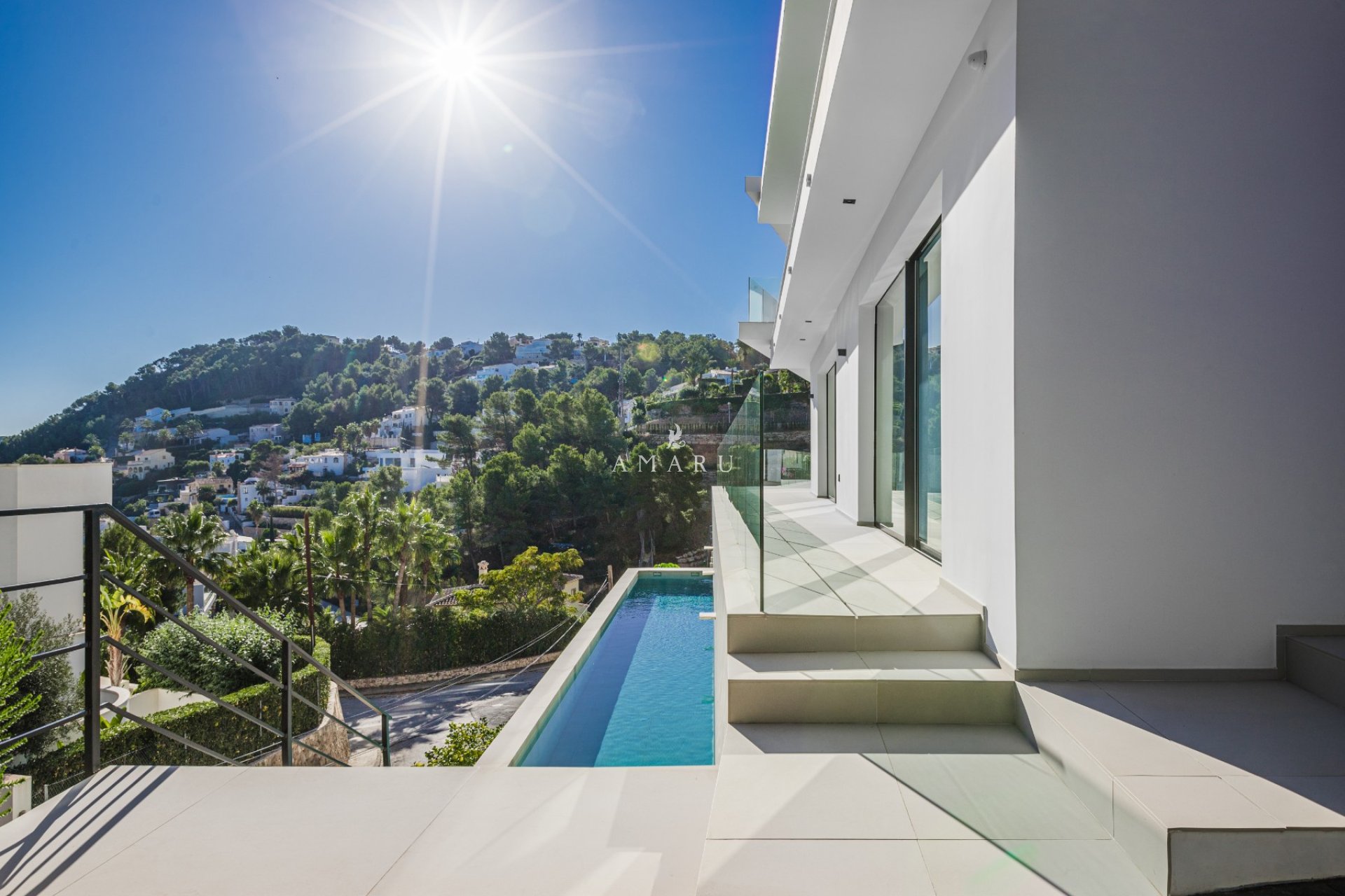 Resale - Villa -
Jávea - Balcon al Mar