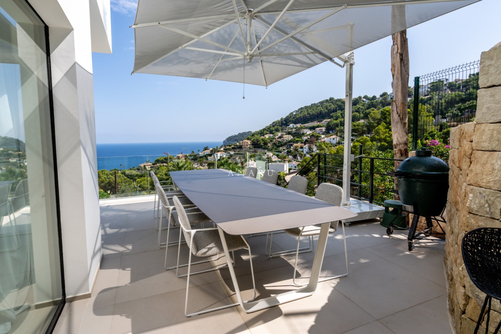 Resale - Villa -
Jávea - Balcon al Mar