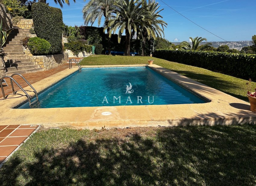 Resale - Villa -
Jávea - Pinosol