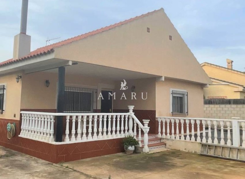 Resale - Villa -
Los Alcazares - La Bahia Bella