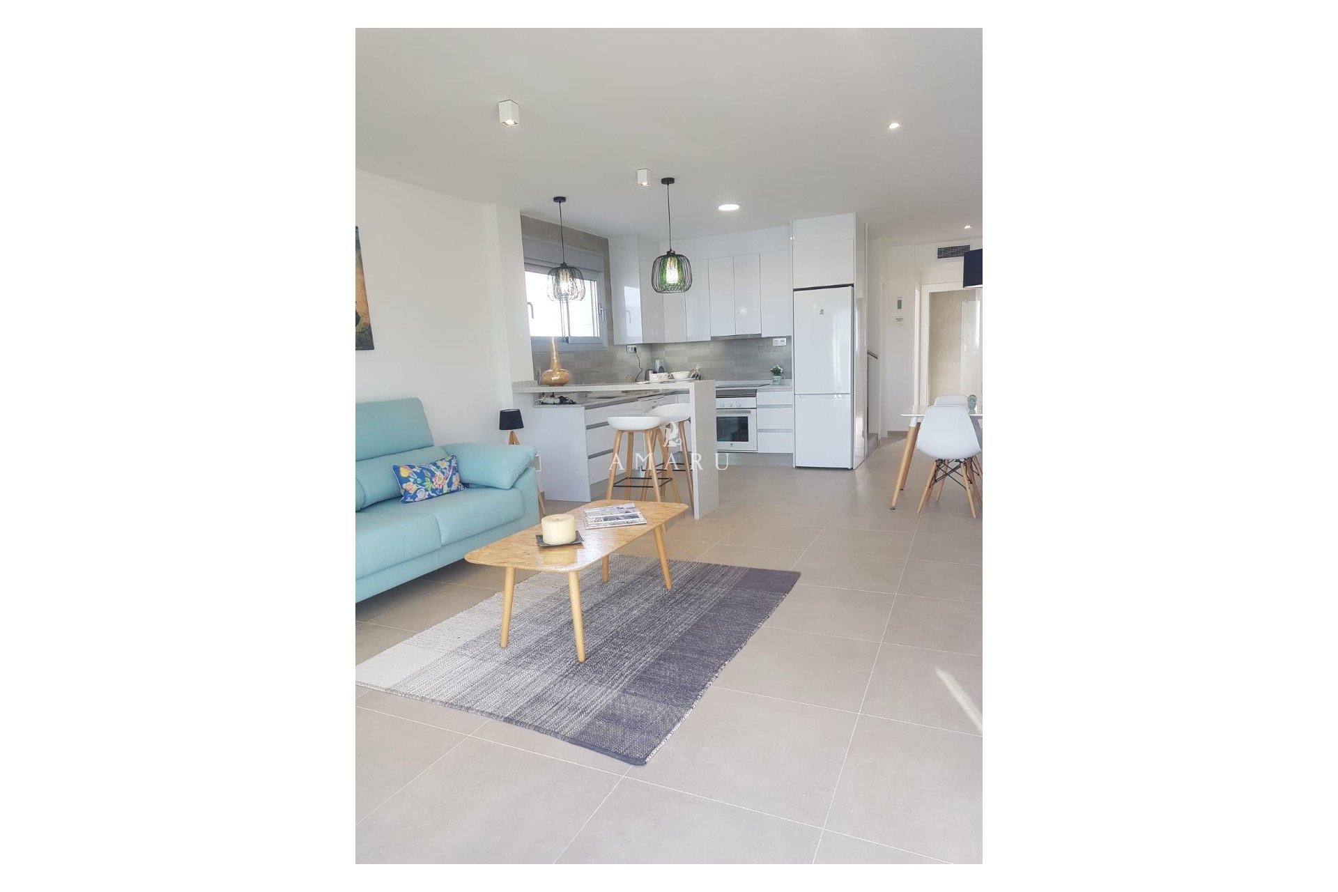 Resale - Villa -
Los Alcazares