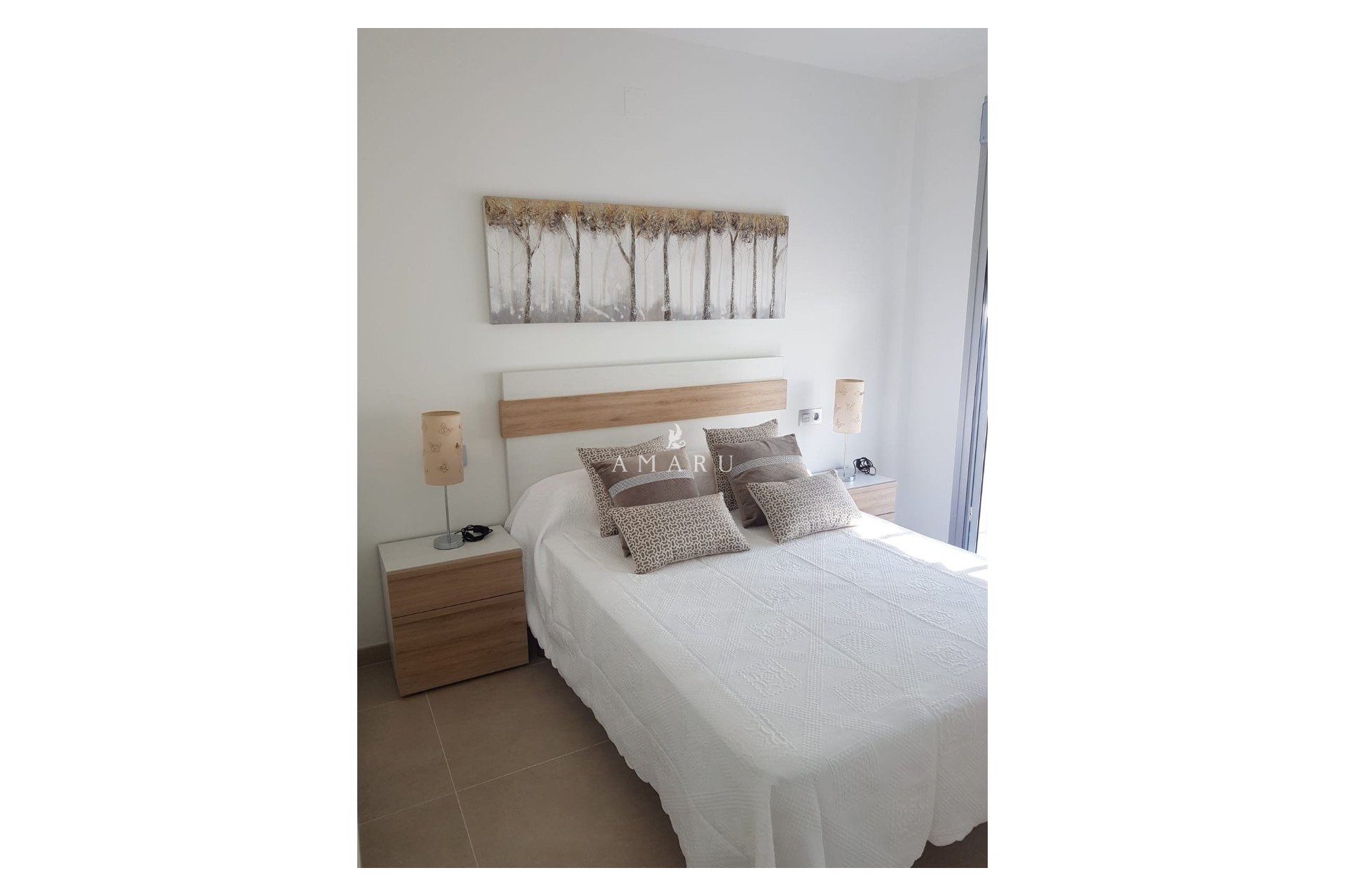 Resale - Villa -
Los Alcazares