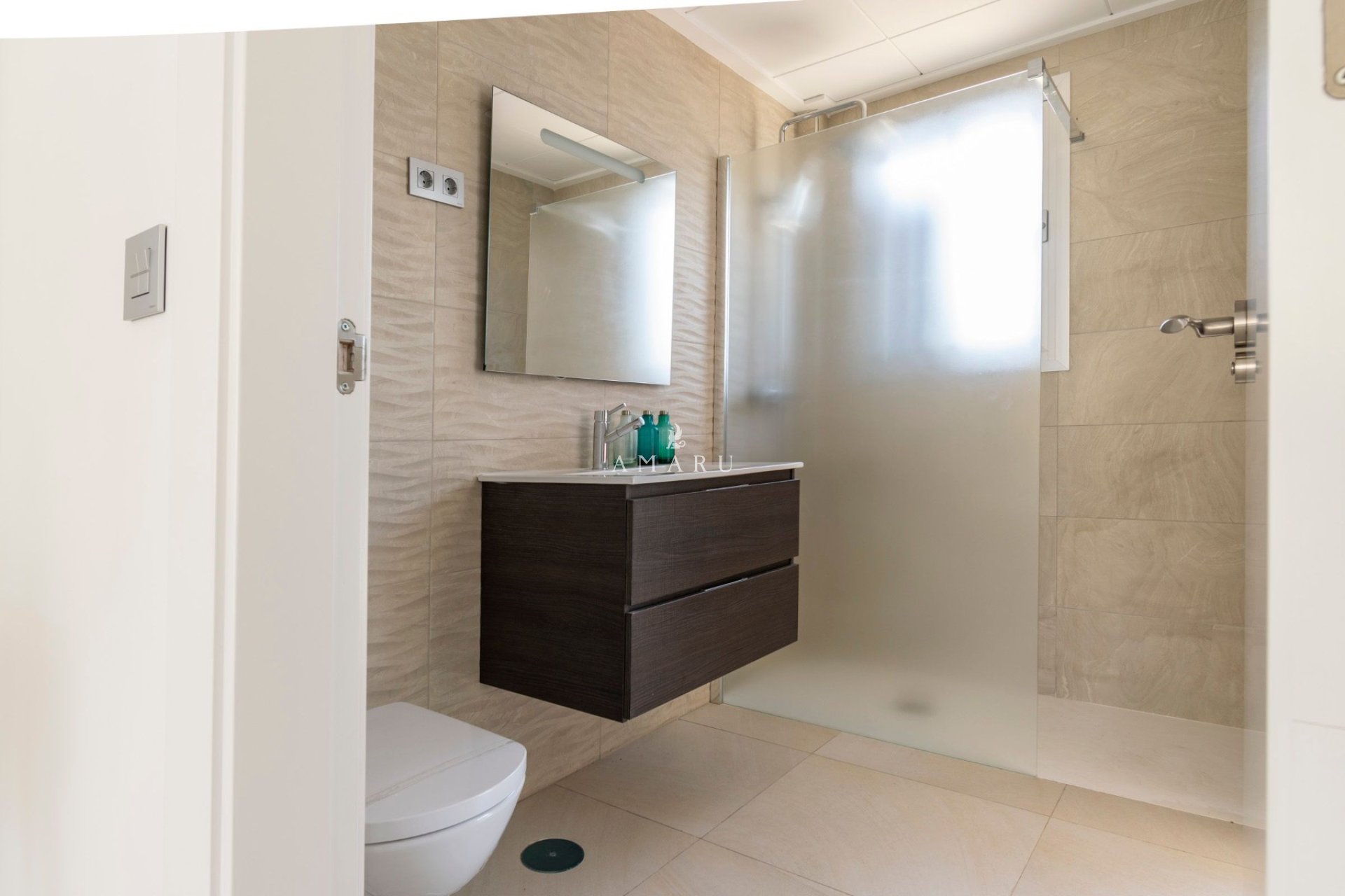 Resale - Villa -
Los Alcazares