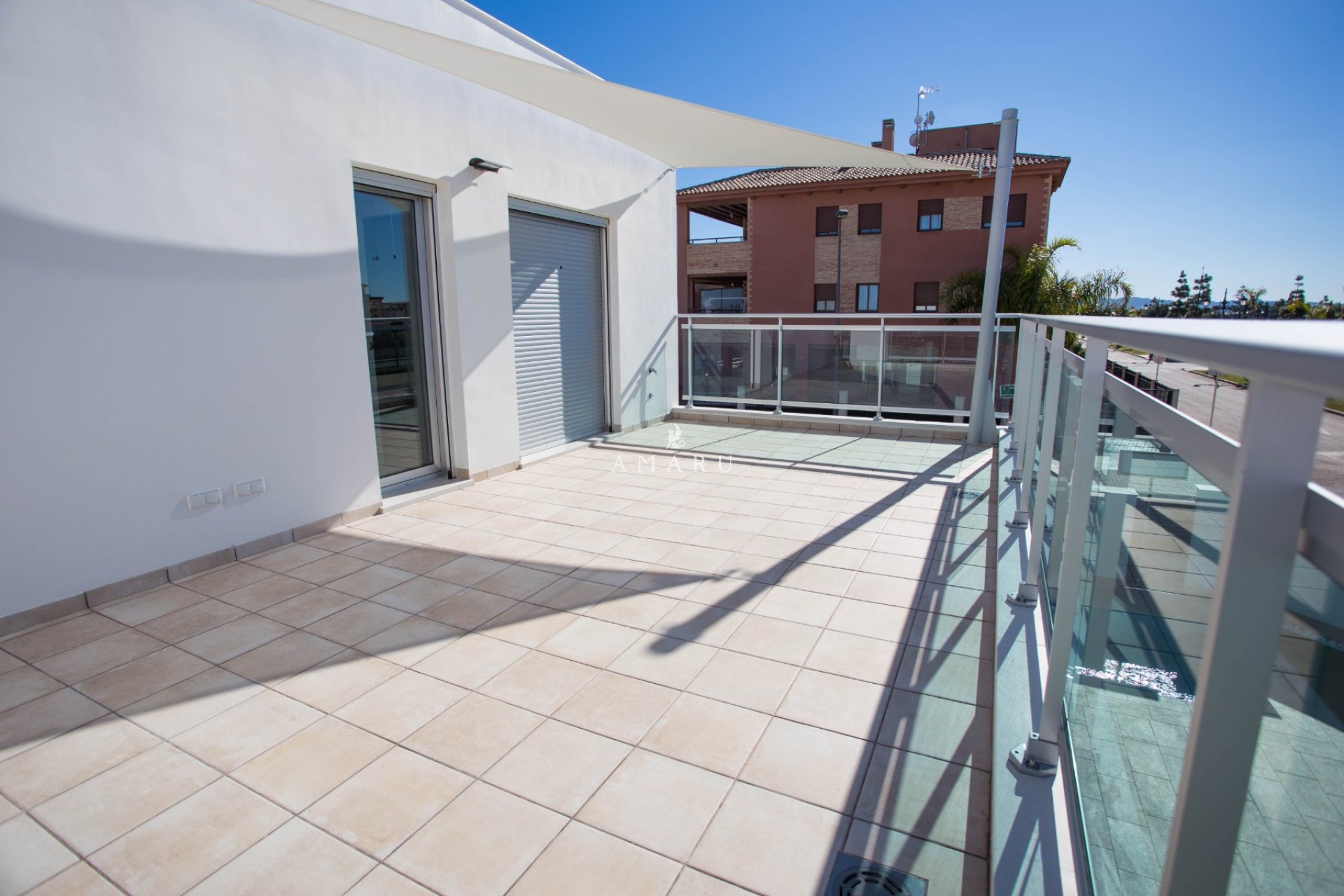 Resale - Villa -
Los Alcazares