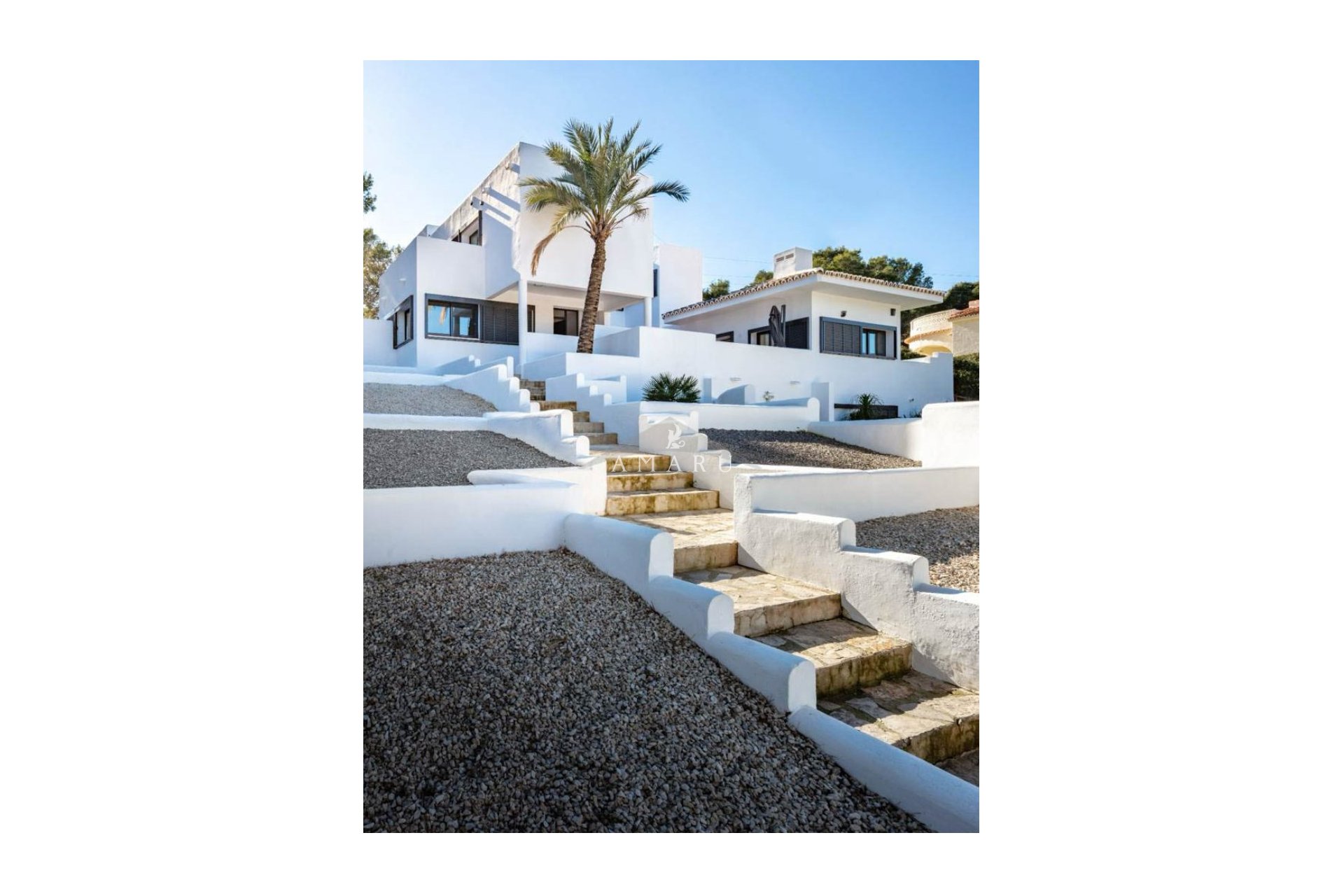 Resale - Villa -
Moraira