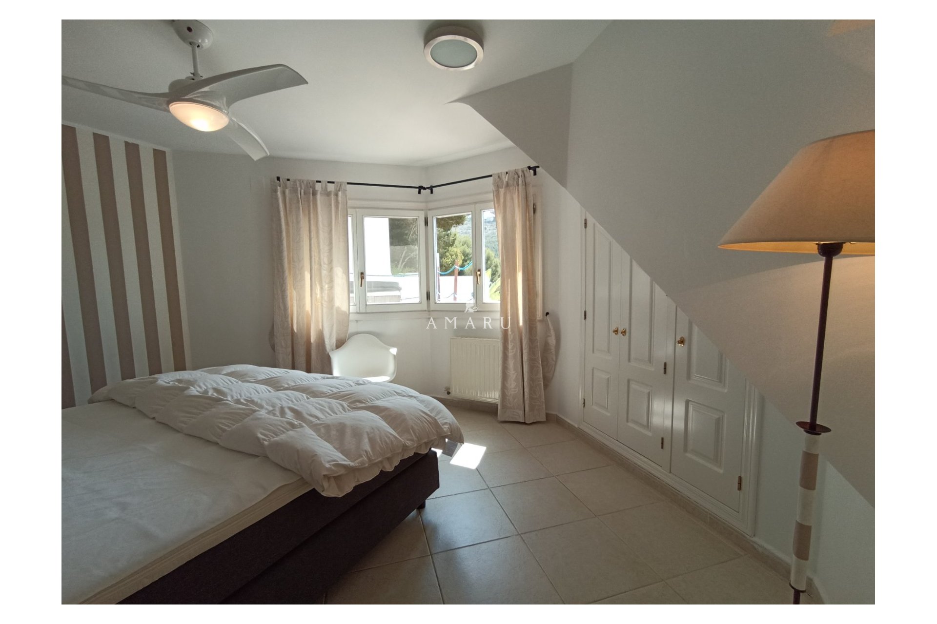 Resale - Villa -
Moraira