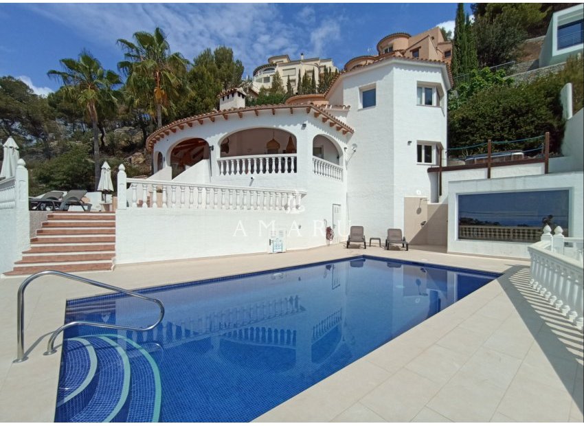 Resale - Villa -
Moraira