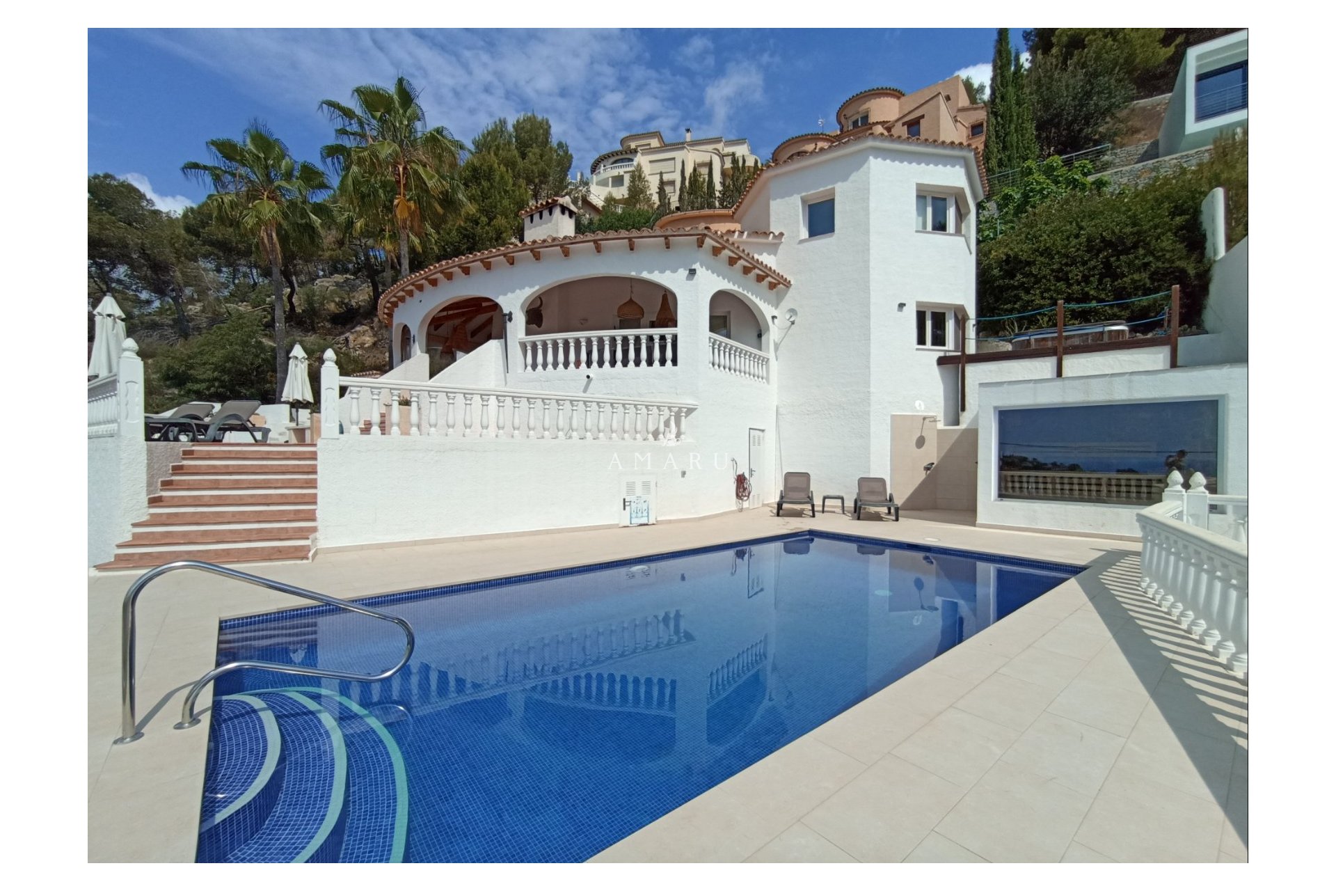 Resale - Villa -
Moraira