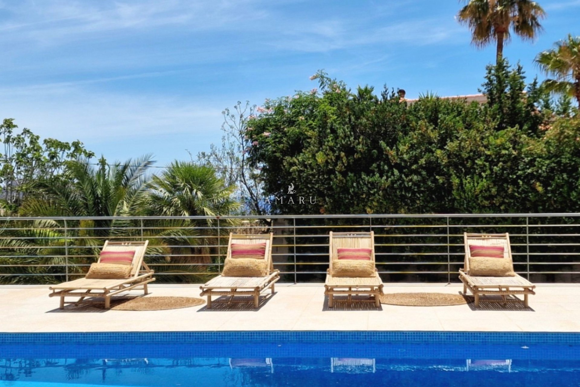 Resale - Villa -
Moraira