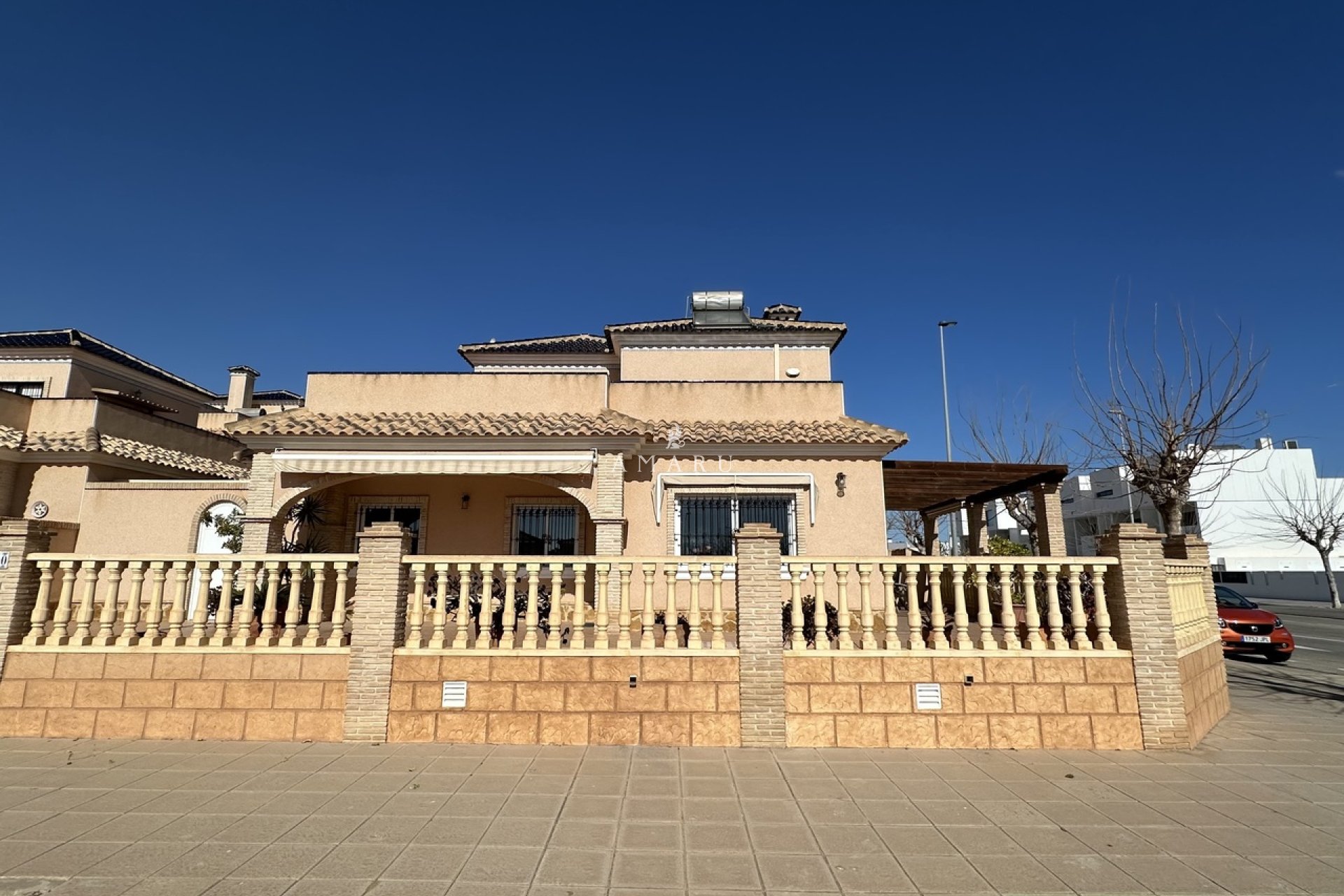 Resale - Villa -
Torre de la Horadada