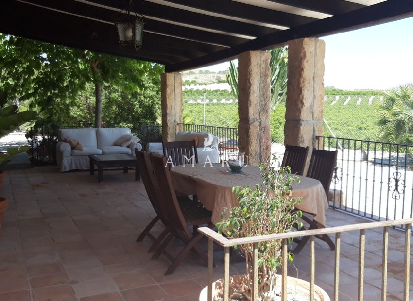 Resale - Villa -
Torremendo