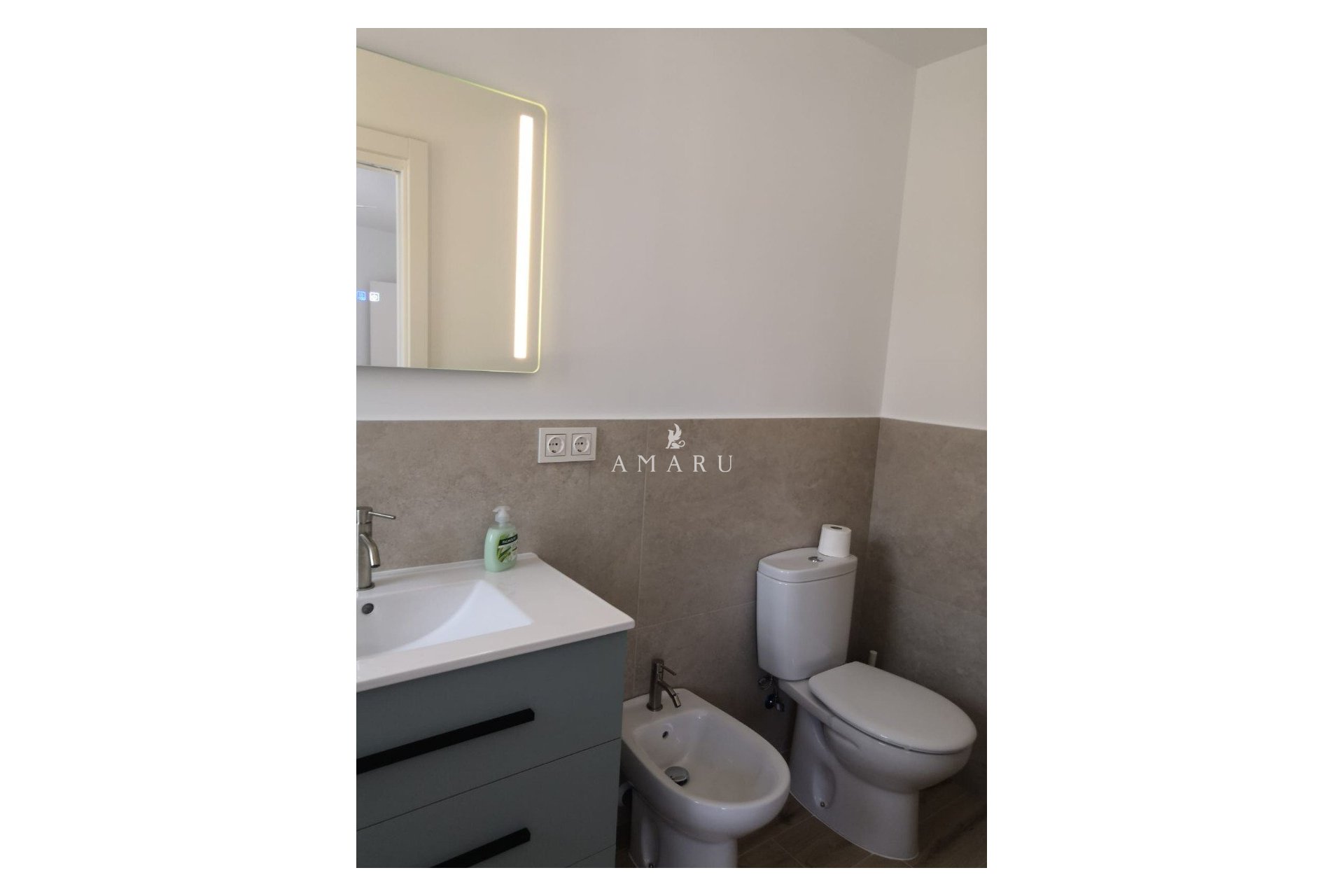 Revente - Apartment -
Aguilas - Center