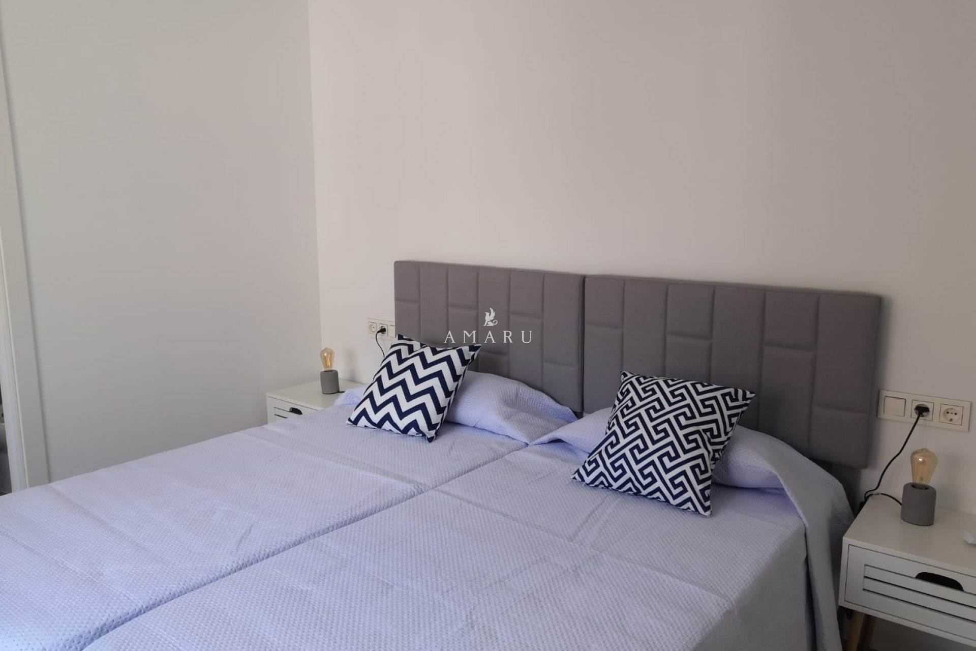 Revente - Apartment -
Aguilas - Center