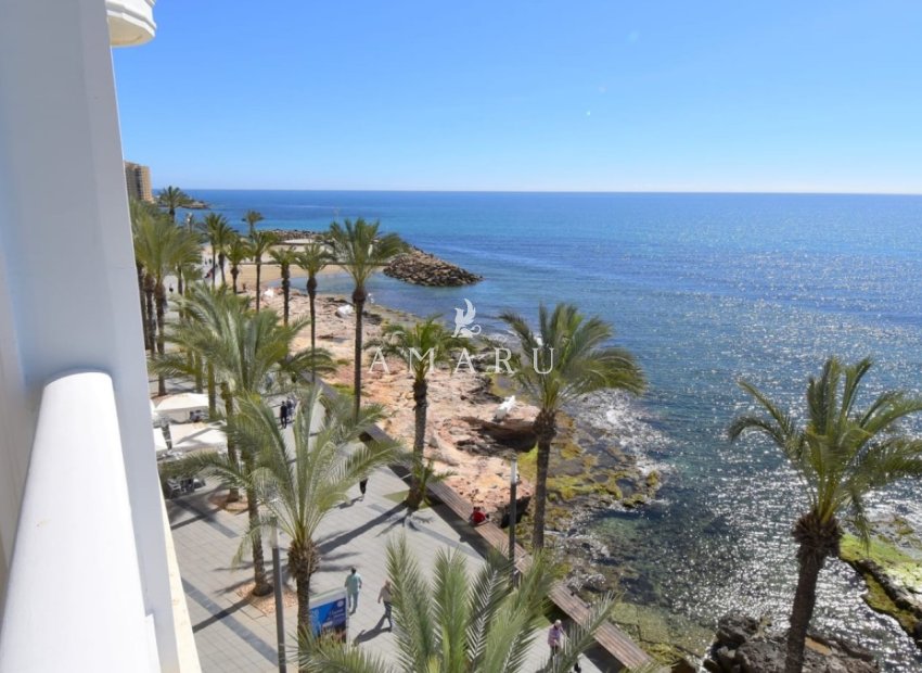 Revente - Apartment -
Torrevieja