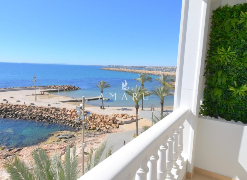 Revente - Apartment -
Torrevieja