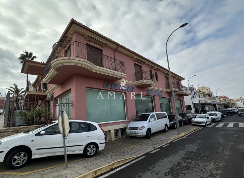 Revente - Commercial -
San Miguel de Salinas